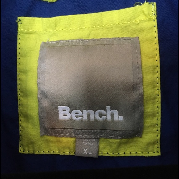 BENCH cropped fall/spring jacket - Picture 2 of 4